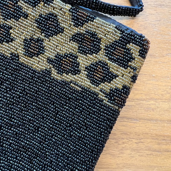 Beaded handbag - Picture 2 of 2